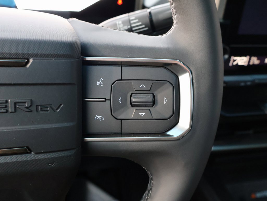 New 2025 GMC Hummer EV 2X image 18