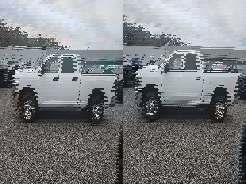 New 2026 RAM 3500 Tradesman image 4