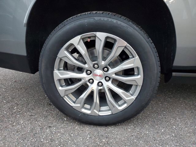 Used 2023 GMC Yukon XL Denali w/ Max Trailering Package image 5