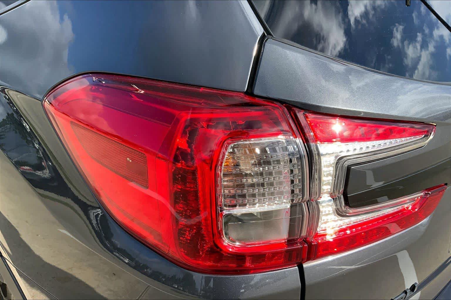 Used 2023 Subaru Ascent Onyx Edition AWD/4WD image 28
