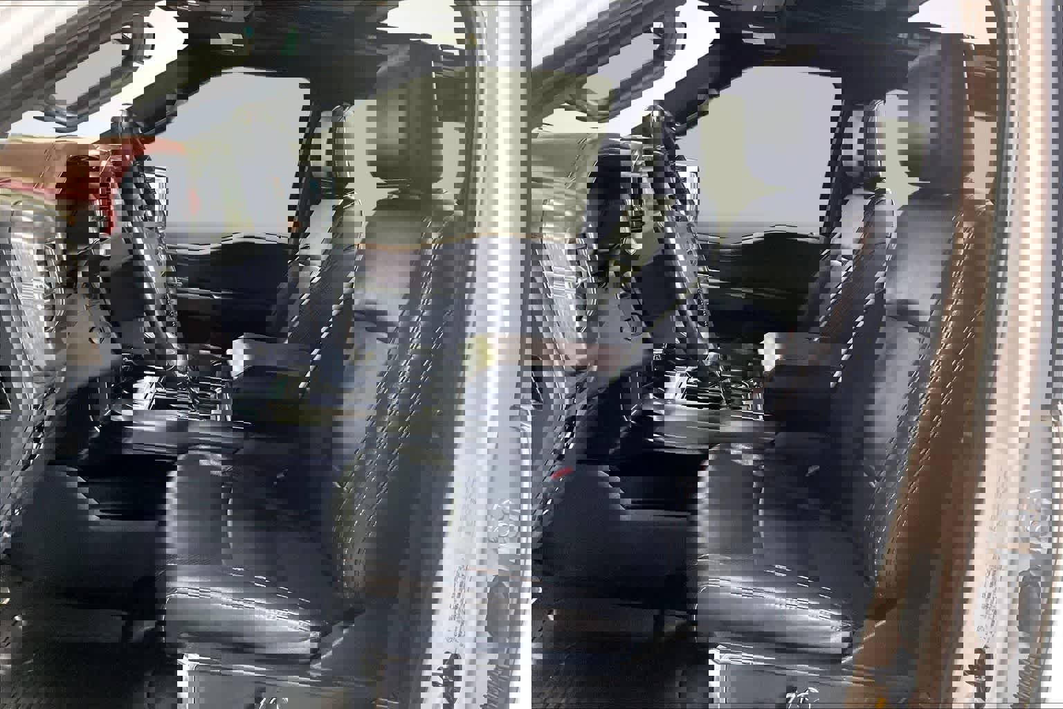 Used 2023 Ford F150 Lariat w/ Equipment Group 502A High AWD/4WD image 11