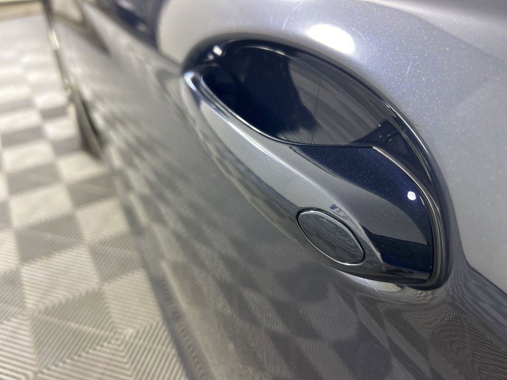 Used 2022 BMW M550i xDrive image 19