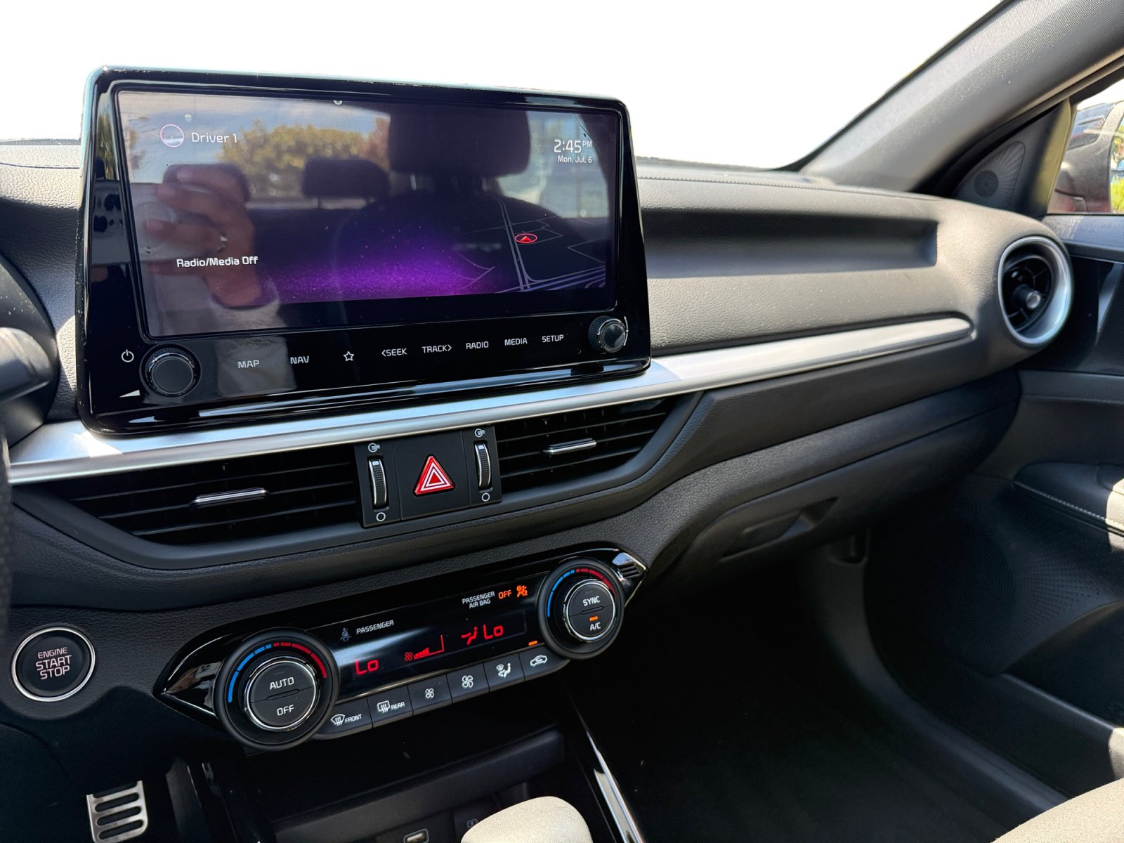 Used 2022 Kia Forte GT-Line FWD image 12