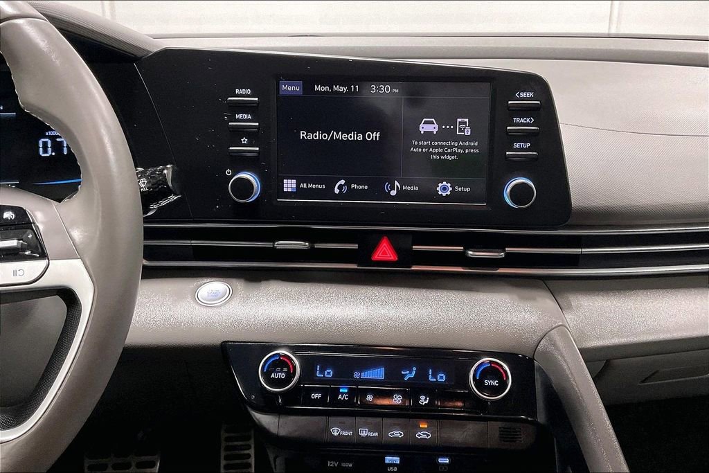 Used 2025 Hyundai Elantra Sport FWD image 7
