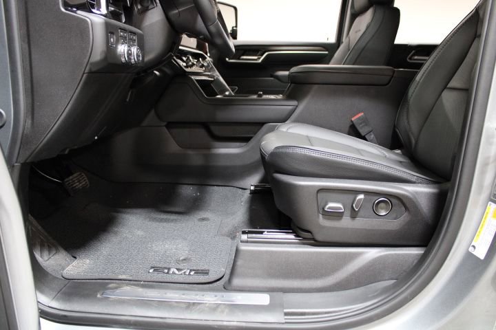 New 2026 GMC Sierra 2500 Denali w/ Denali Reserve Package image 21