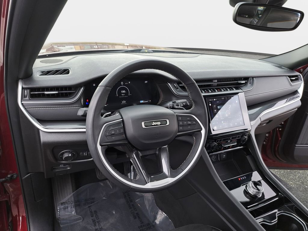 Certified 2023 Jeep Grand Cherokee L Laredo AWD/4WD image 20