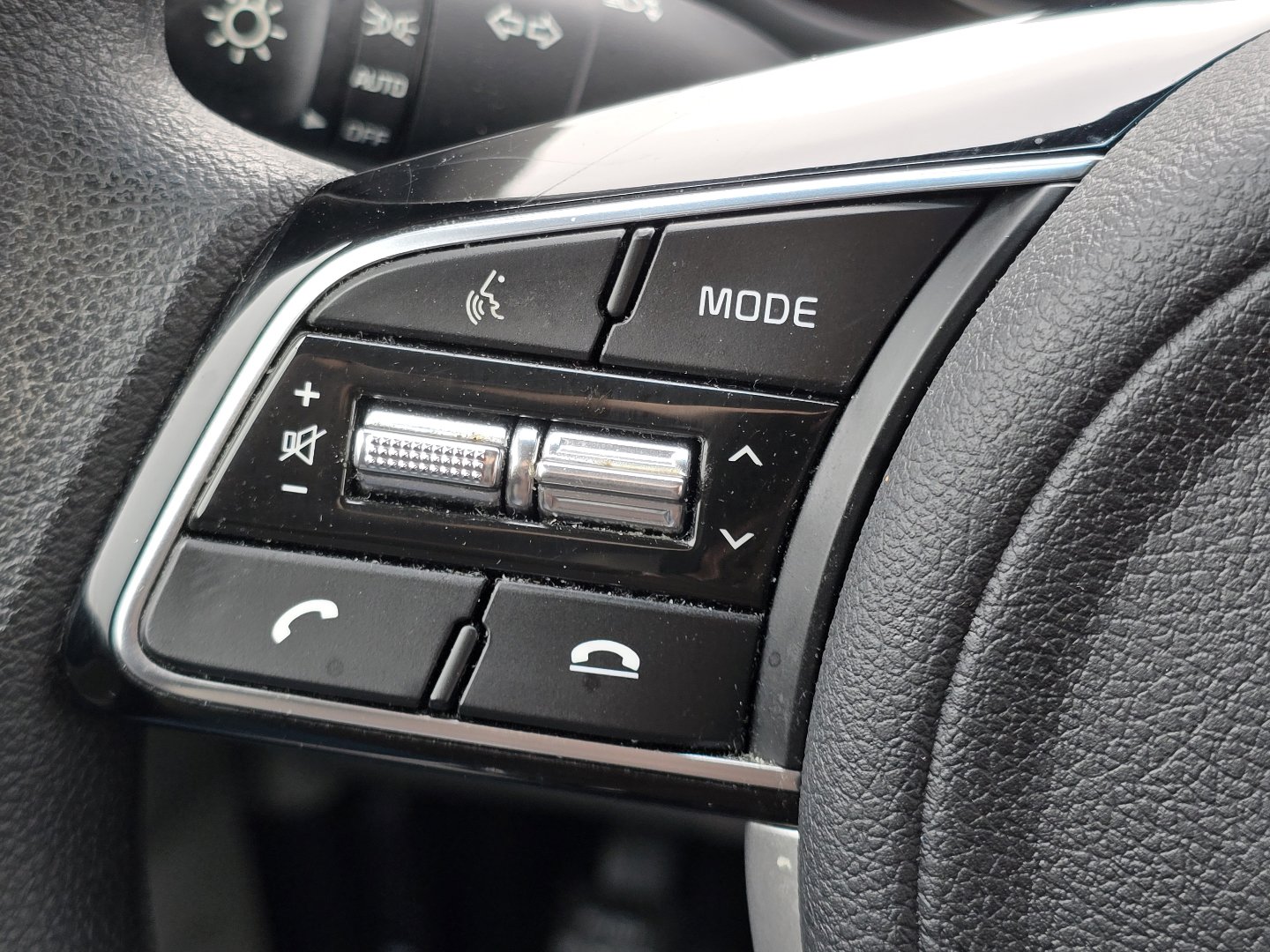 Used 2020 Kia Sportage LX w/ LX Popular Package image 10