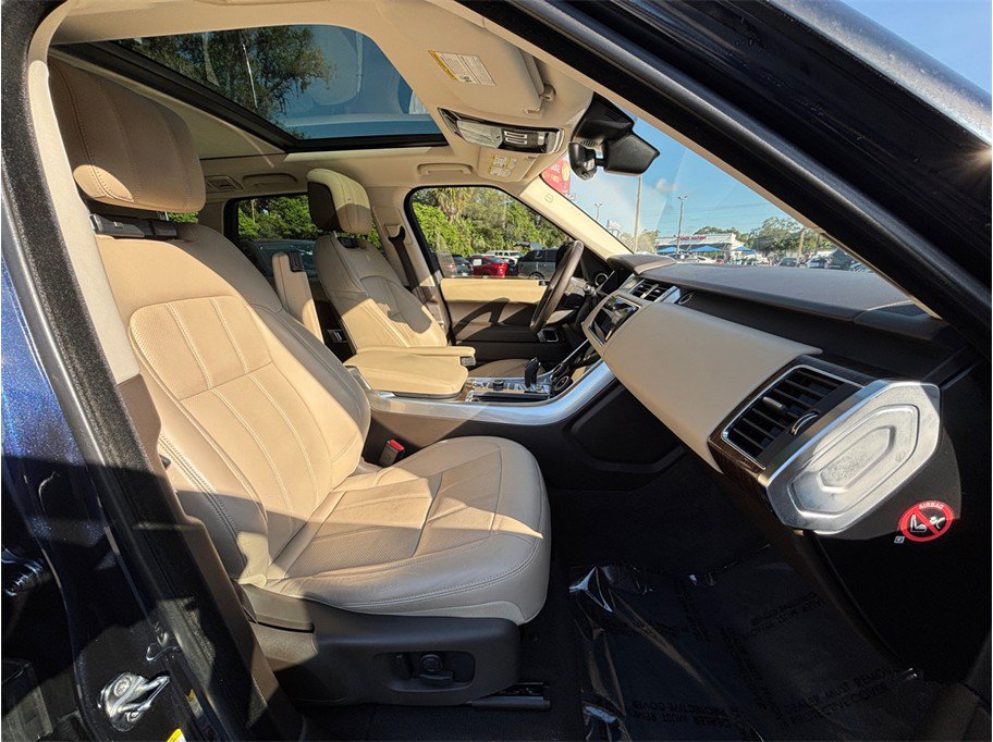 Used 2019 Land Rover Range Rover Sport HSE AWD/4WD image 45