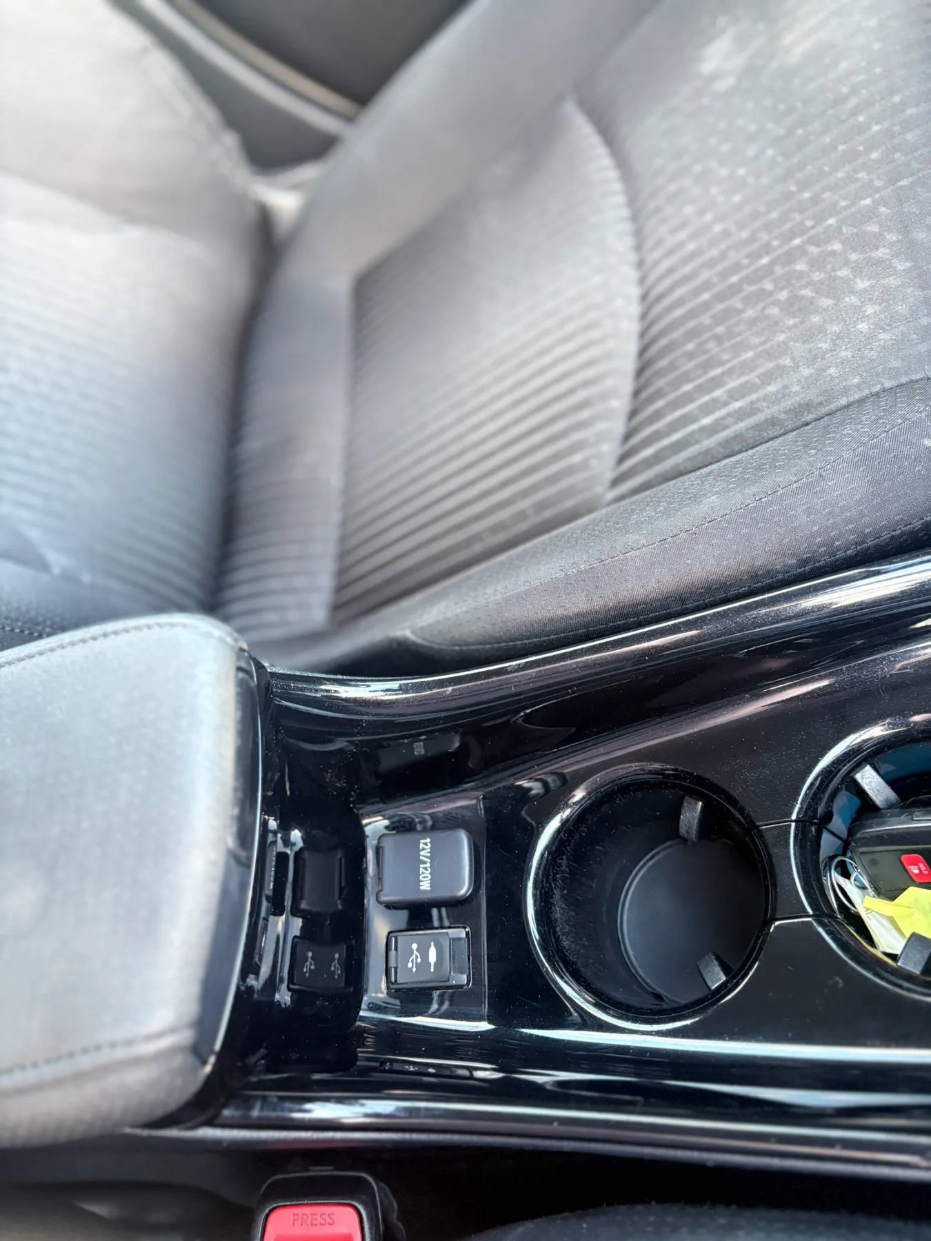 Used 2018 Toyota Prius Three FWD image 22