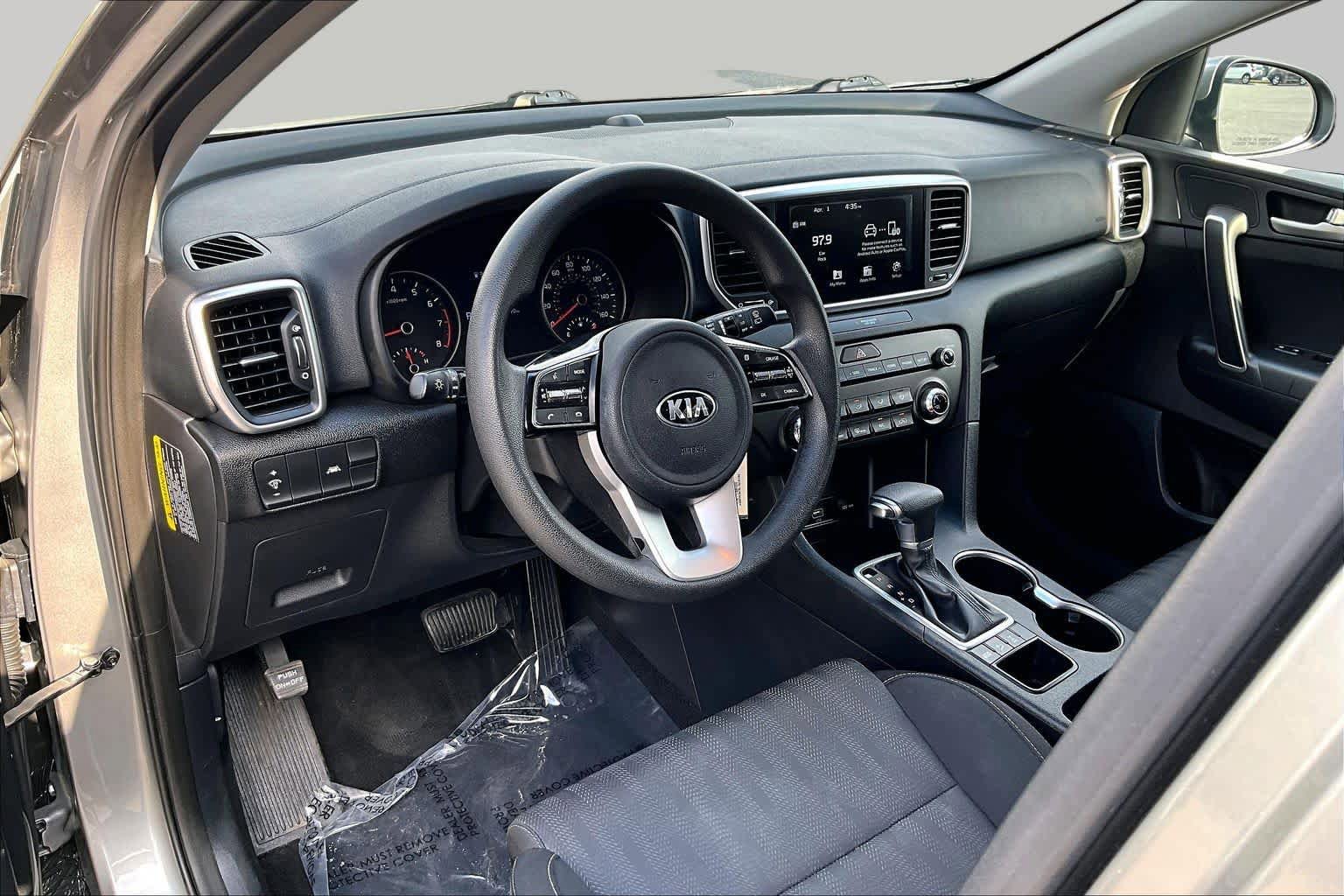 Used 2020 Kia Sportage LX AWD/4WD image 29