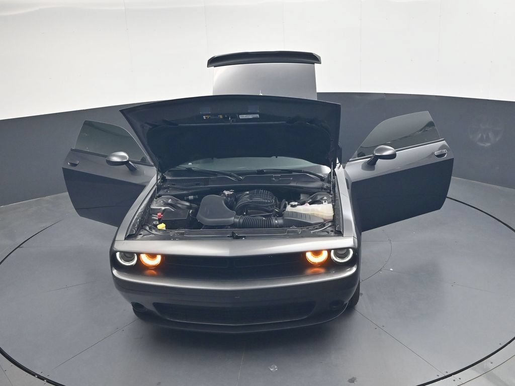 Used 2023 Dodge Challenger SXT RWD image 48