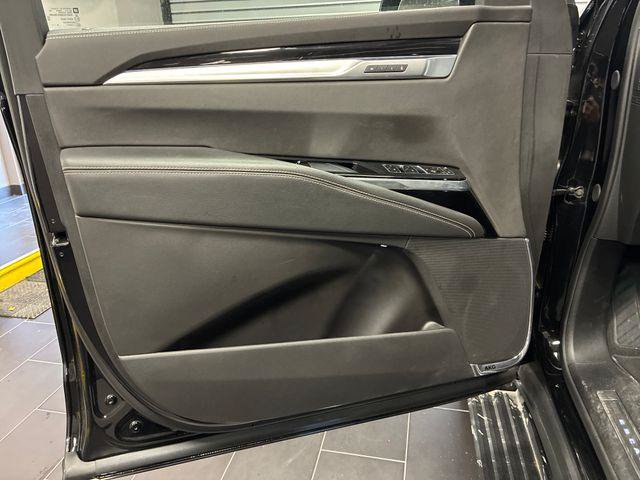 Certified 2025 Cadillac Escalade Sport AWD/4WD image 44