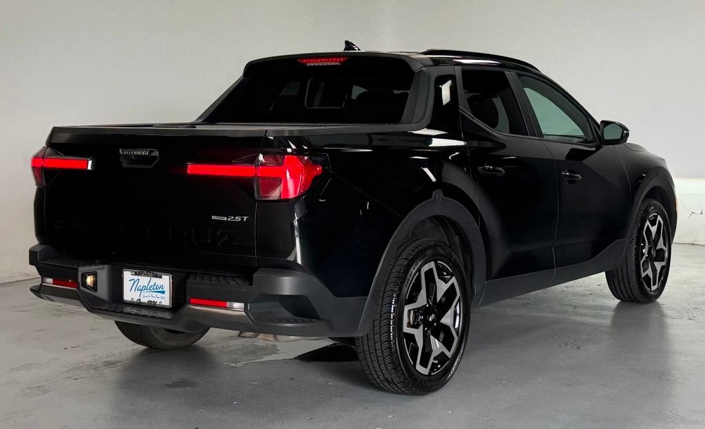 Used 2022 Hyundai Santa Cruz Limited AWD/4WD image 3