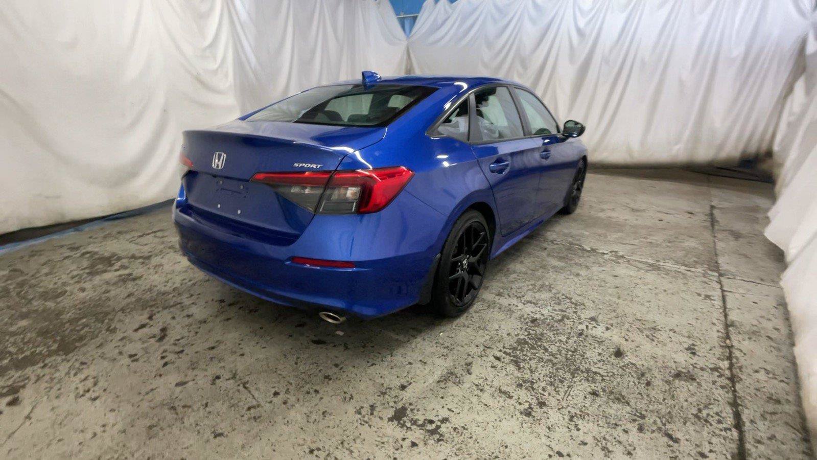 Used 2024 Honda Civic Sport image 6