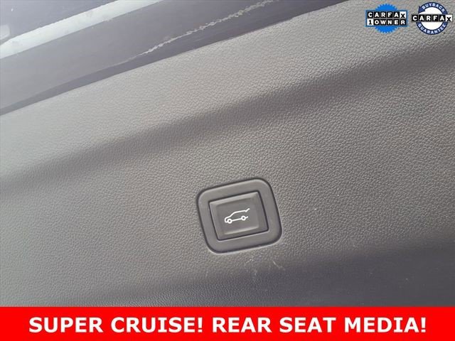 Certified 2024 Chevrolet Suburban High Country w/ Advanced Technology Package image 20