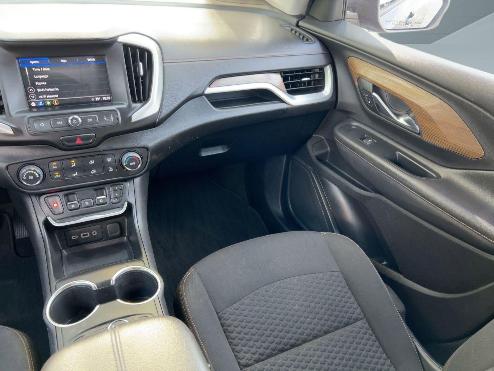 Used 2018 GMC Terrain SLE image 29