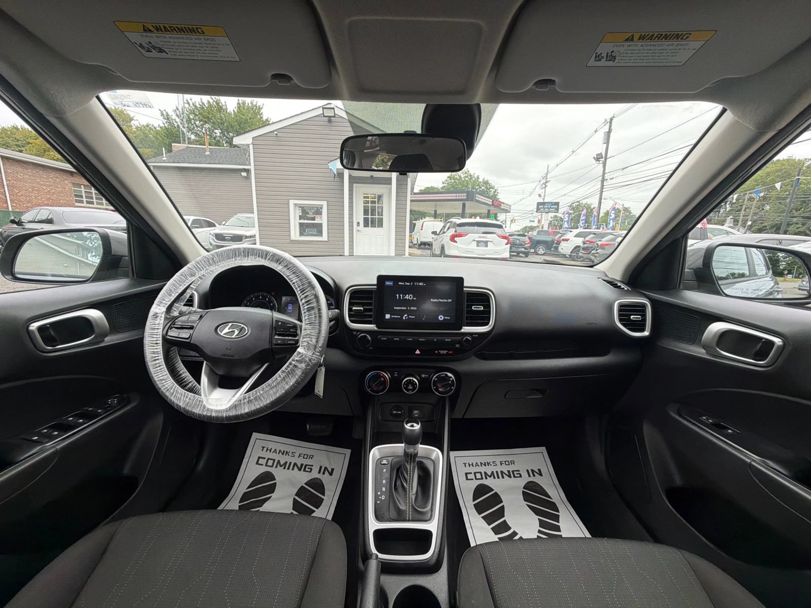 Used 2021 Hyundai Venue SE FWD image 36