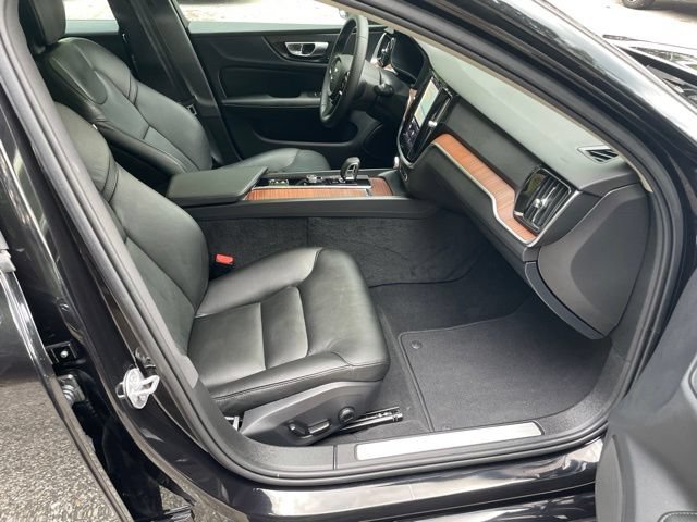Certified 2024 Volvo S60 B5 Plus w/ Climate Package FWD image 13