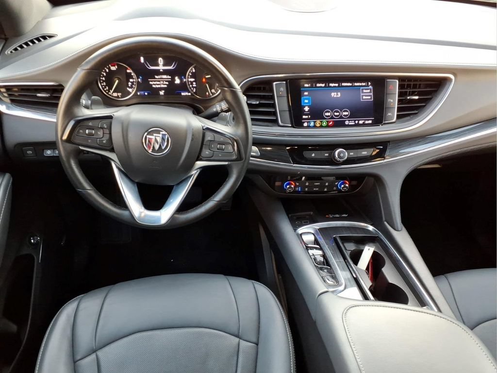 Used 2024 Buick Enclave Premium FWD image 9
