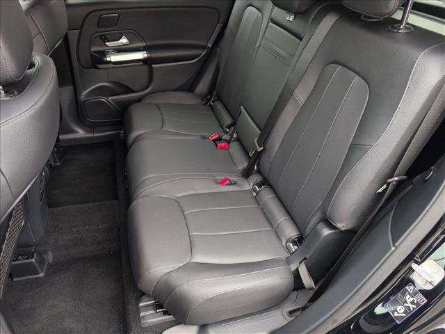 Certified 2025 Mercedes-Benz GLB 250 4MATIC image 17