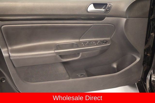 Used 2014 Volkswagen Jetta TDI image 9