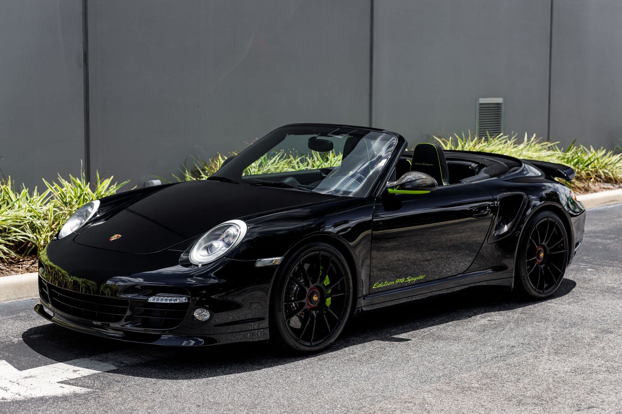Used 2012 Porsche 911 Turbo S AWD/4WD image 45