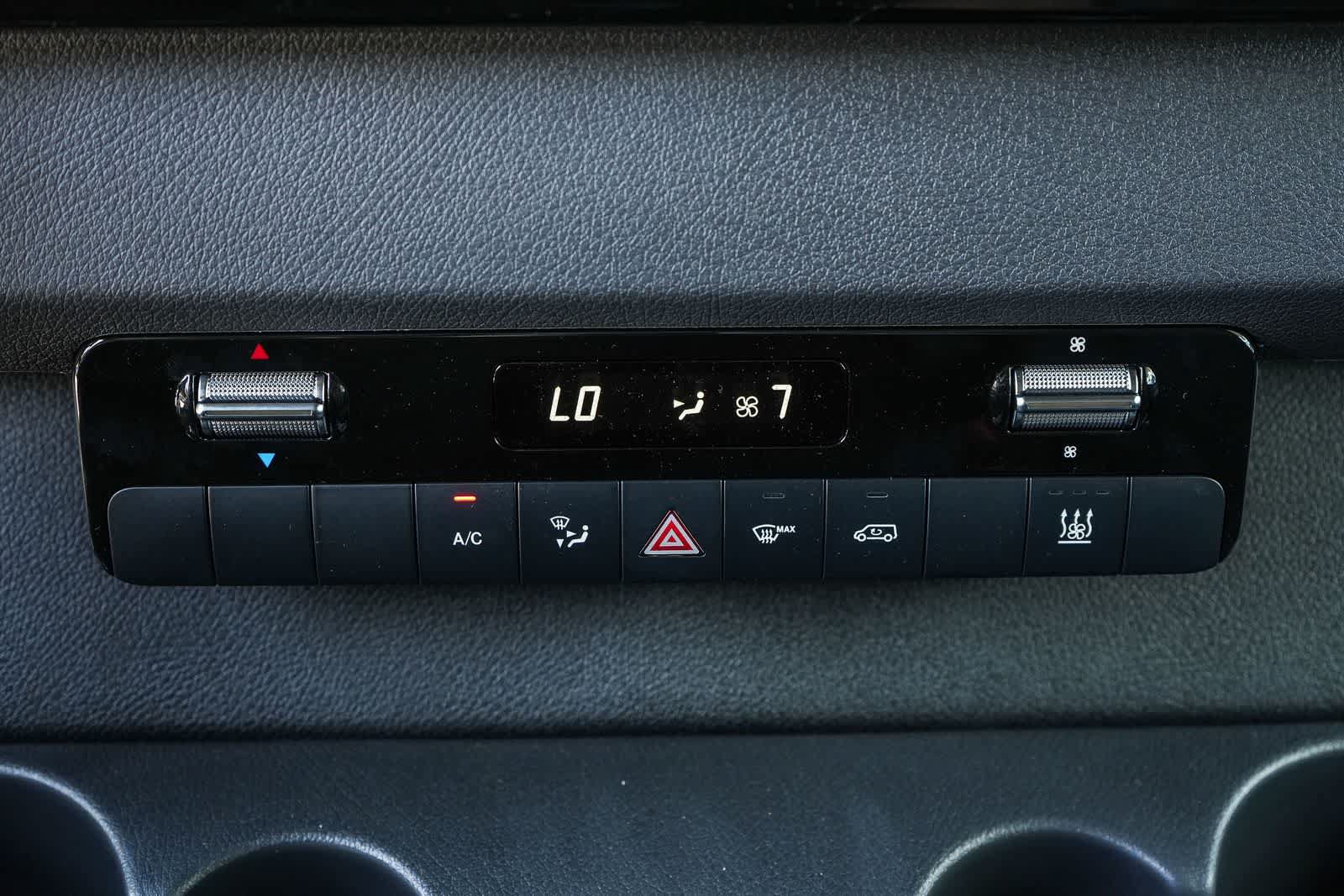 New 2025 Mercedes-Benz eSprinter 170 Cargo image 20
