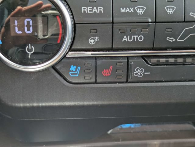 Used 2019 Ford Expedition Platinum RWD image 27