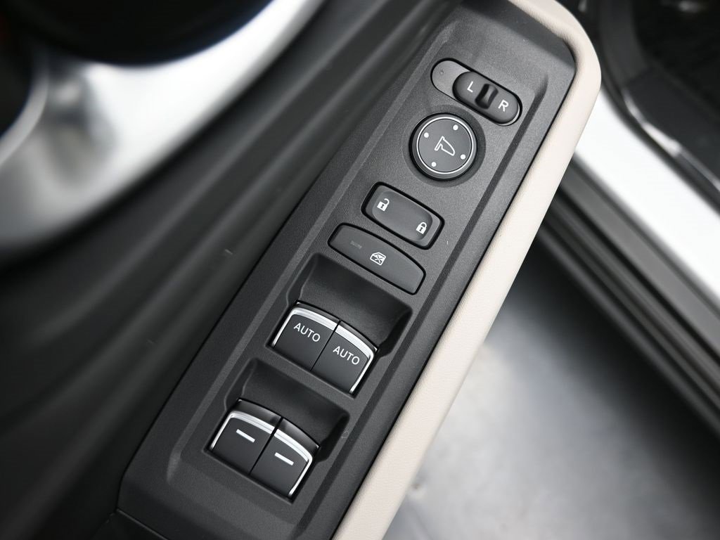 New 2025 Honda Accord SE image 31