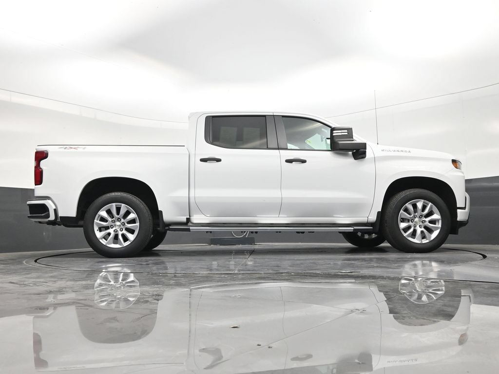 Used 2021 Chevrolet Silverado 1500 Custom w/ Custom Max Trailering Package AWD/4WD image 25