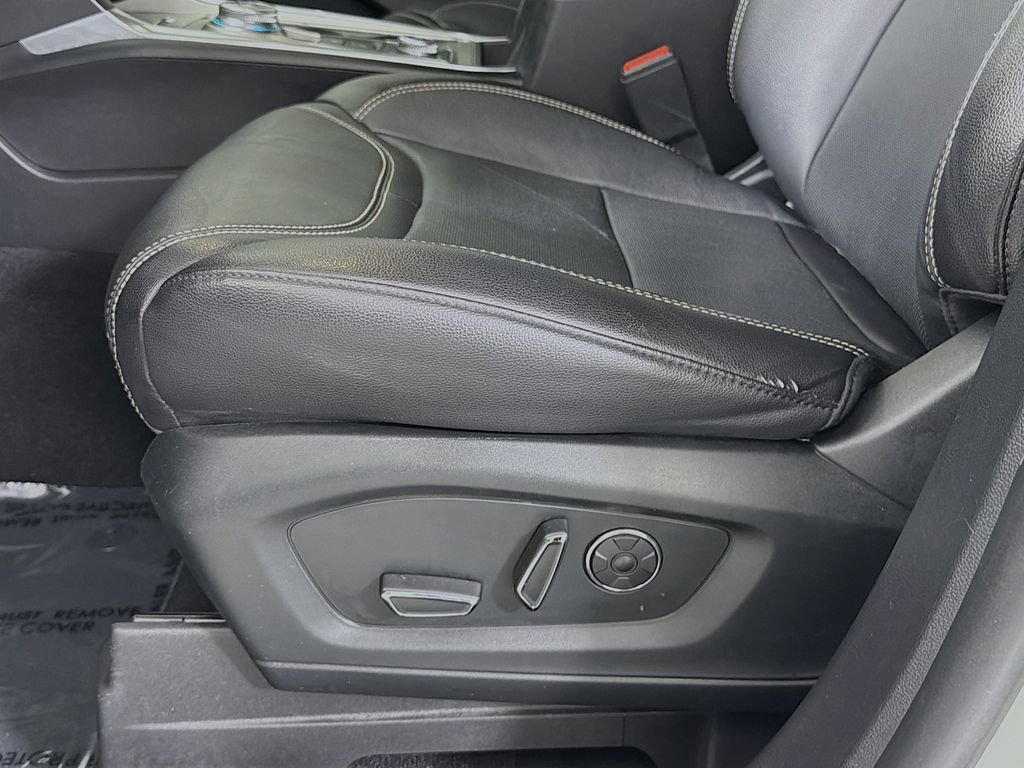 Used 2020 Ford Explorer ST w/ ST Street Pack image 23