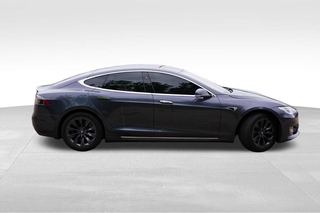 Used 2020 Tesla Model S Long Range Plus AWD/4WD image 3