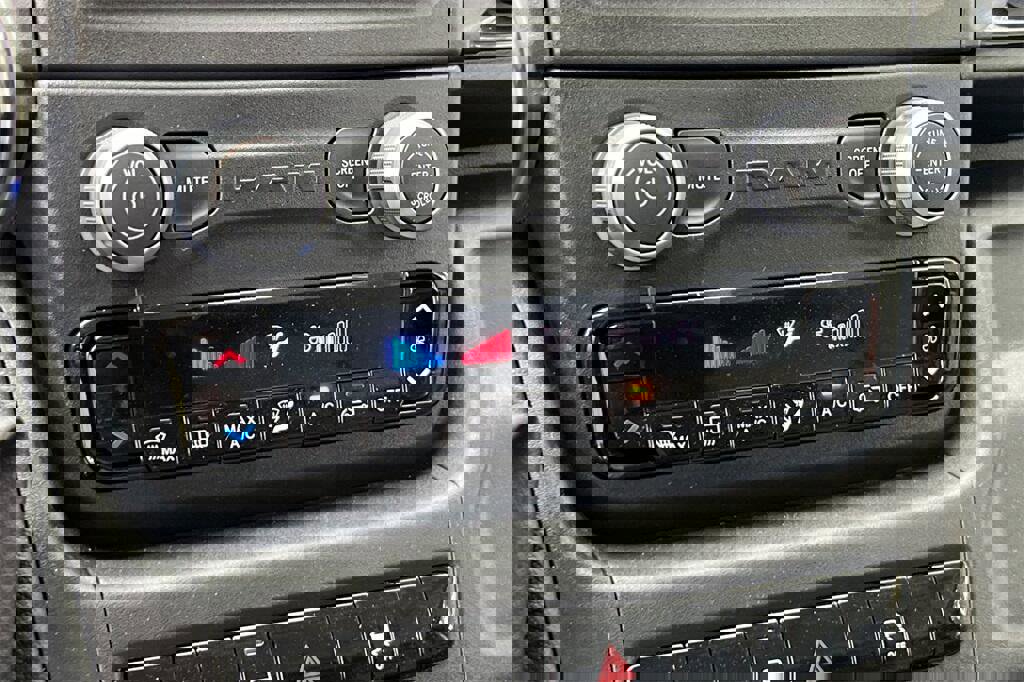 New 2026 RAM ProMaster 2500 w/ Convenience Group image 21