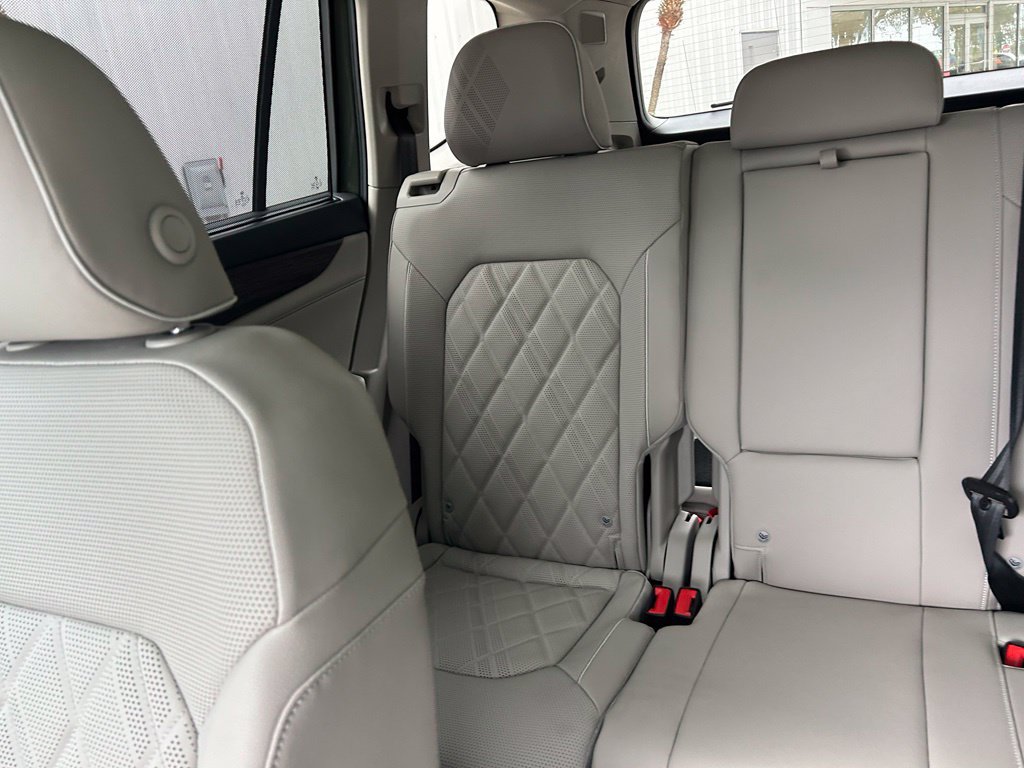 New 2026 Volkswagen Atlas SEL Premium R-Line AWD/4WD image 11