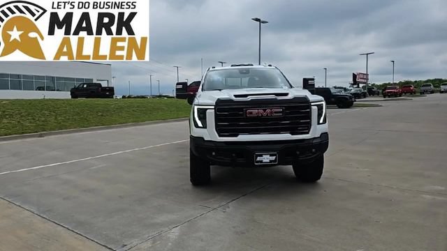 Used 2025 GMC Sierra 2500 AT4X w/ AT4X AEV Edition AWD/4WD image 3