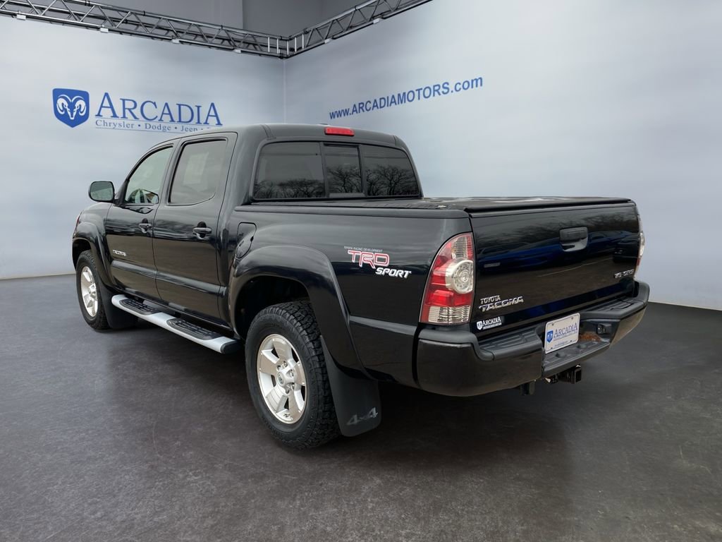 Used 2010 Toyota Tacoma 4x4 Double Cab image 3