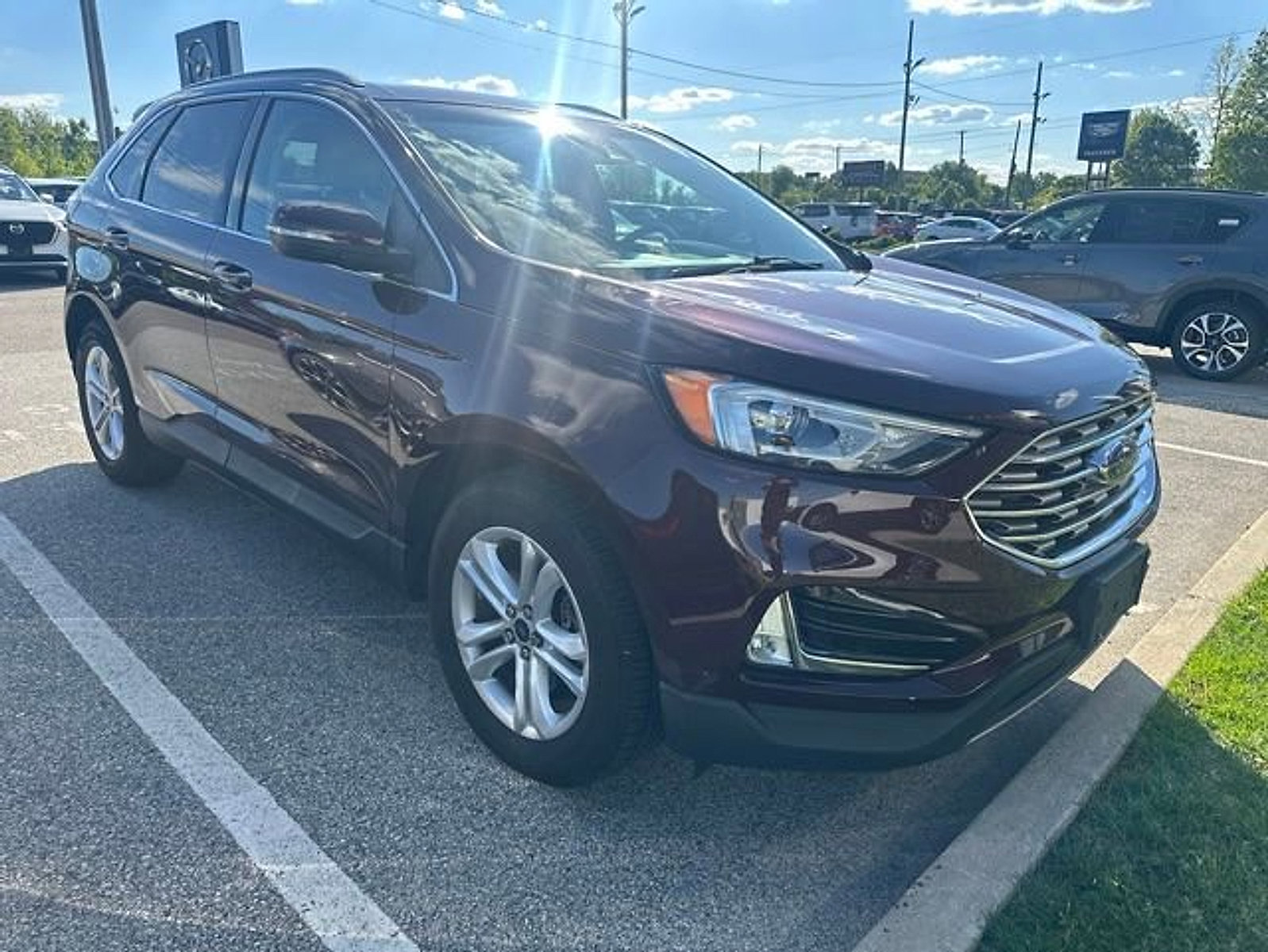 Used 2020 Ford Edge SEL w/ Convenience Package AWD/4WD image 4