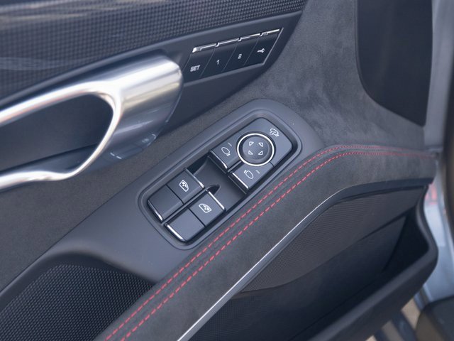 New 2025 Porsche 718 Boxster GTS image 17