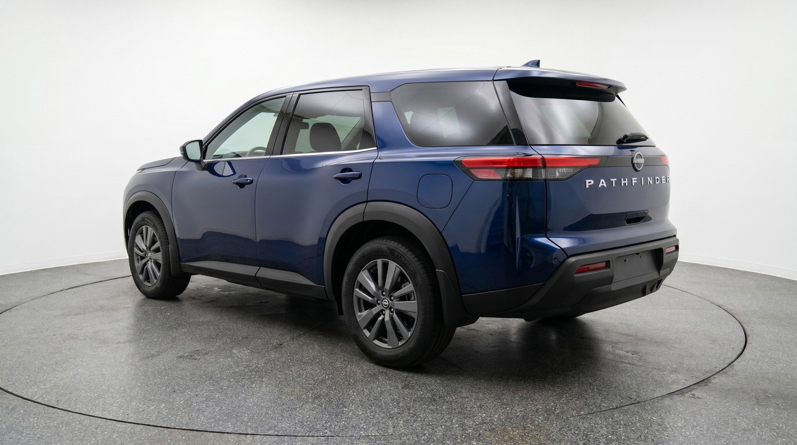 Used 2025 Nissan Pathfinder SV FWD image 6
