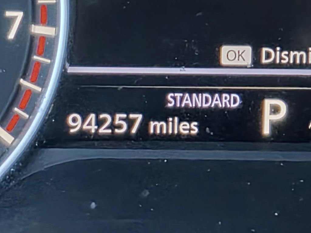 Used 2024 Nissan Pathfinder SV image 37