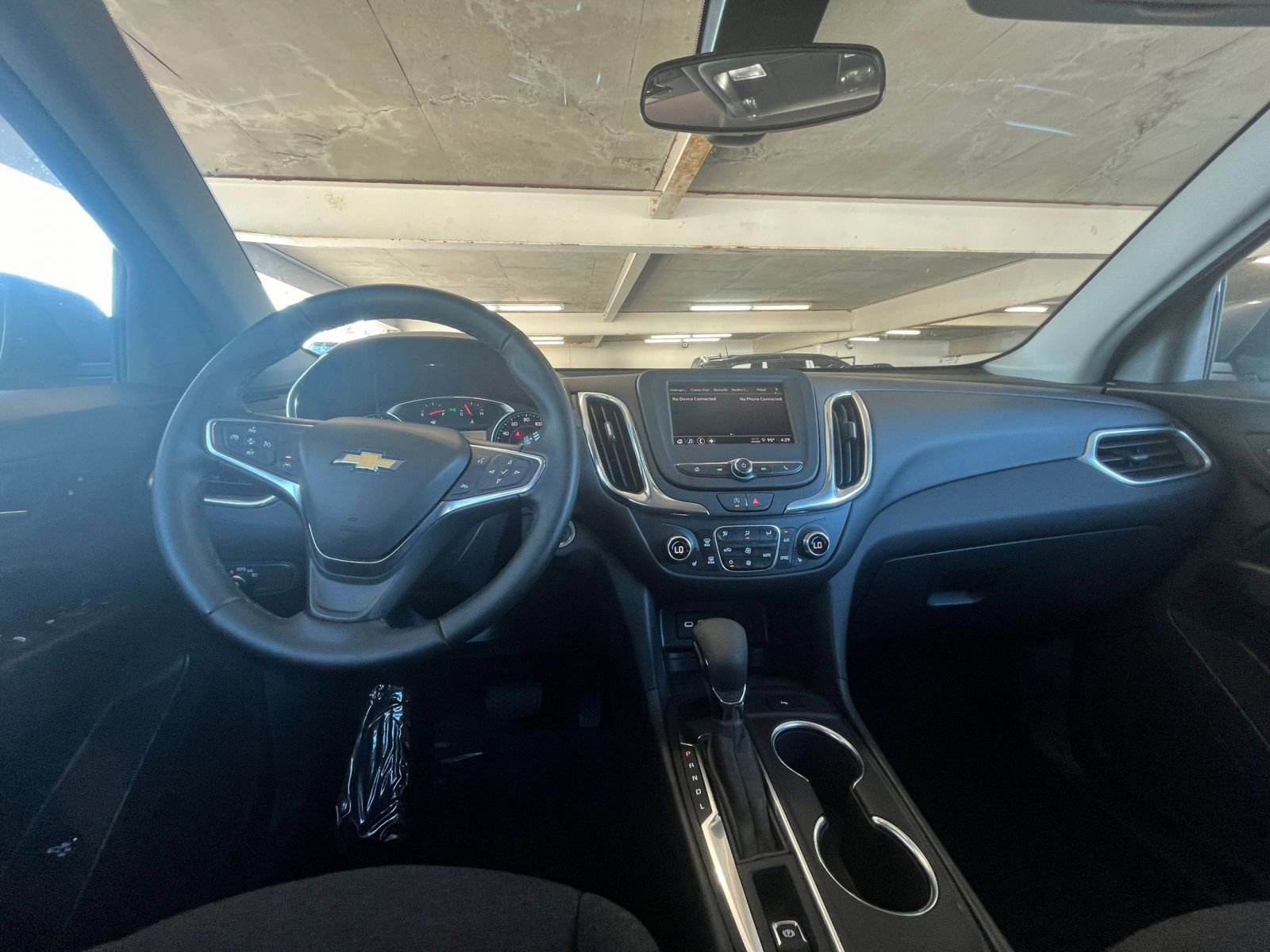 Used 2024 Chevrolet Equinox LT image 33