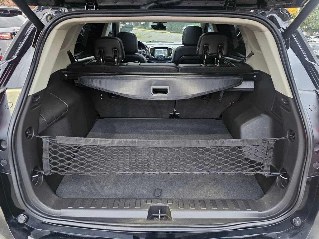 Used 2018 GMC Terrain Denali w/ Advanced Safety Package image 24