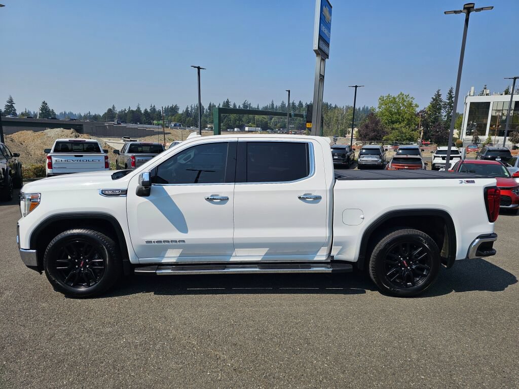 Used 2021 GMC Sierra 1500 SLT w/ SLT Premium Package AWD/4WD image 8