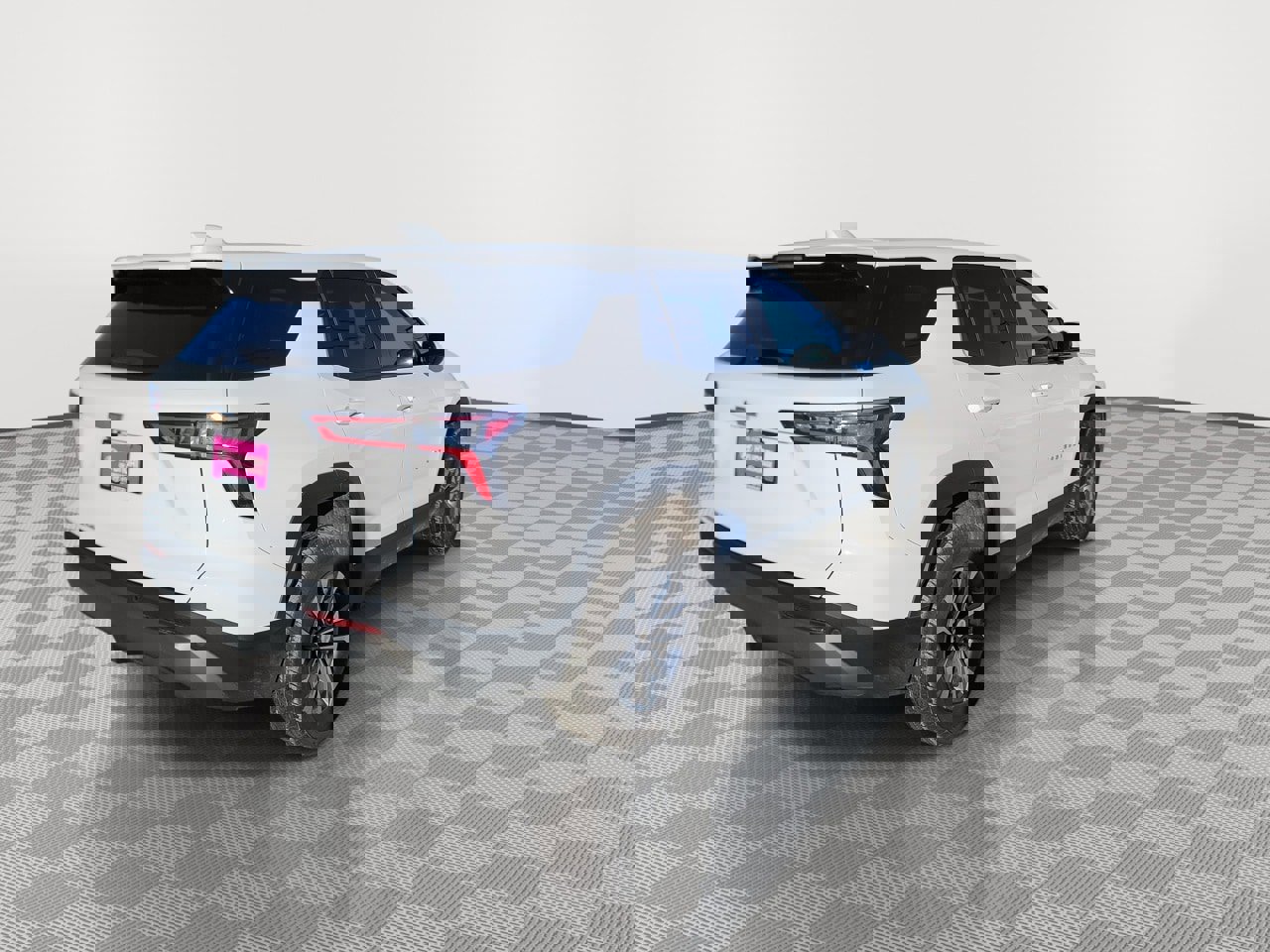 Used 2025 Chevrolet Equinox LT image 8