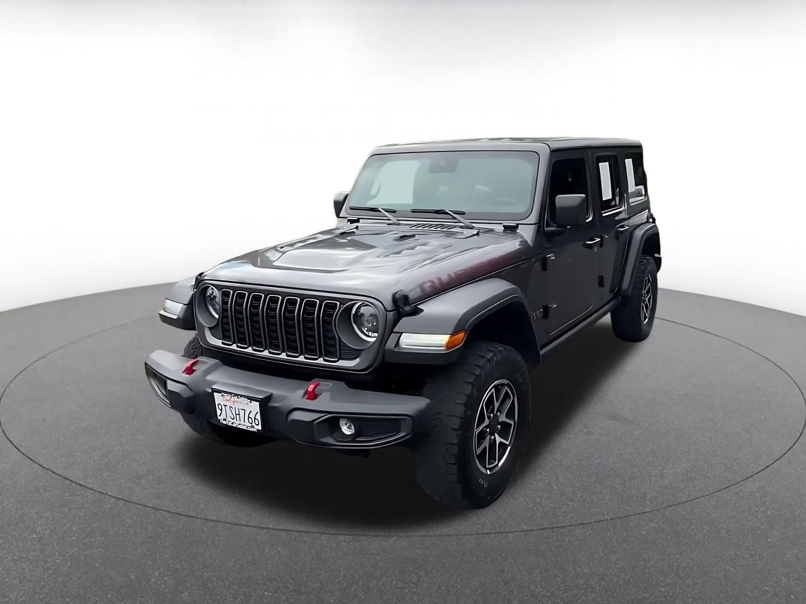 Used 2025 Jeep Wrangler Unlimited Rubicon AWD/4WD image 6