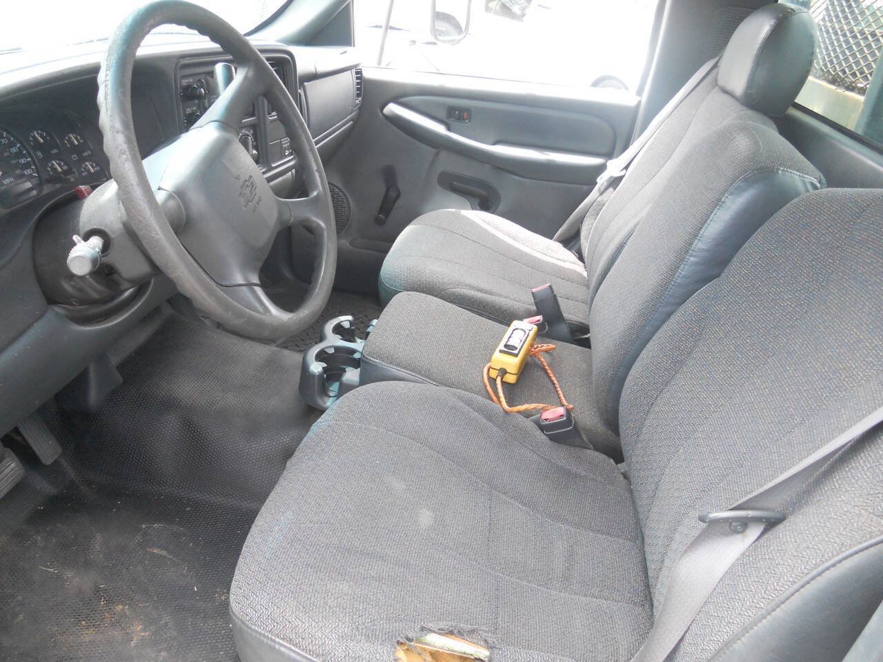 Used 2002 Chevrolet Silverado 3500 2WD Regular Cab image 17