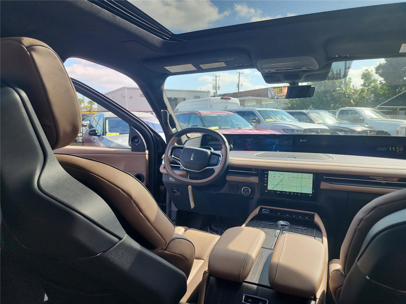 New 2025 Lincoln Navigator L Black Label AWD/4WD image 28