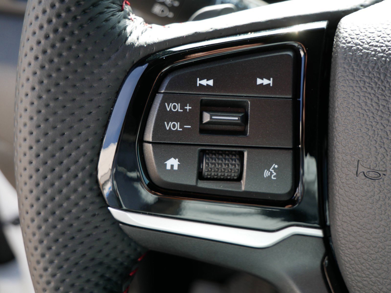 New 2026 Honda Ridgeline Black Edition image 14