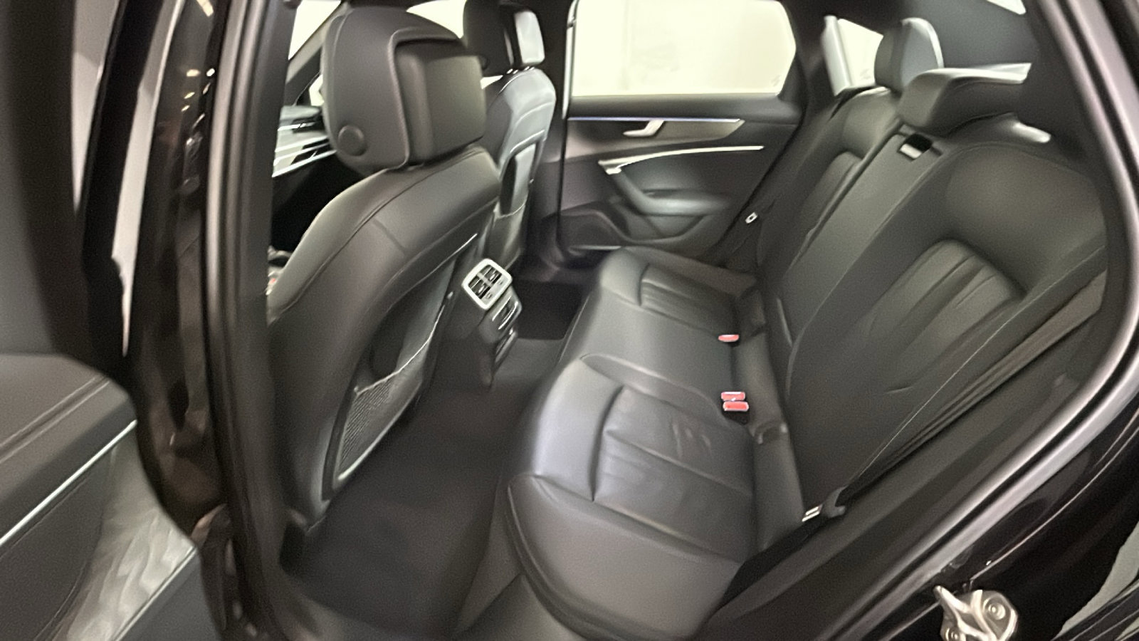 Used 2024 Audi A6 Premium Plus AWD/4WD image 27