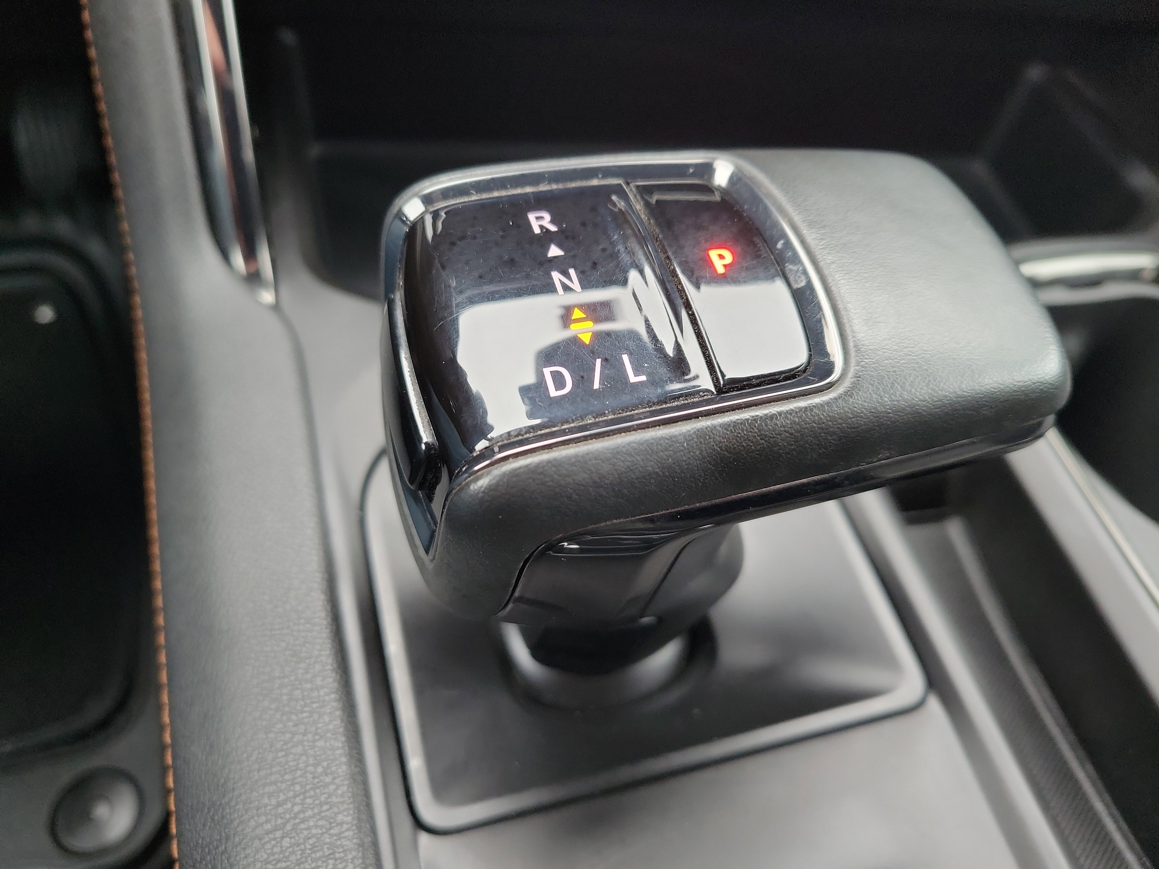 Certified 2023 GMC Sierra 1500 AT4 w/ AT4 Premium Package image 24